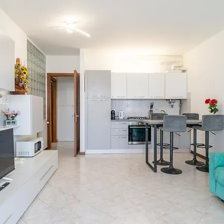 The Terrace On The - Varenna Pino Appartement Fiumelatte