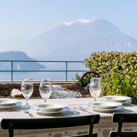 The Terrace On - Varenna Pino شقة Fiumelatte